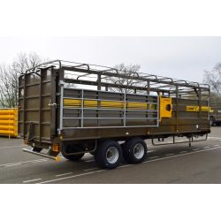 Bétaillère MERCURE 8,20 - Freinage Pneumatique - avec passage de roue - fond tôlé - Cosnet Agricole Bétaillère MERCURE 8,20 - Freinage Pneumatique - avec passage de roue - fond tôlé - Cosnet Agricole