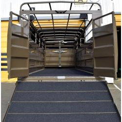 Bétaillère MERCURE 8,20 SPR - Freinage pneumatique - sans passage de roue - fond plat tôlé - Cosnet Agricole