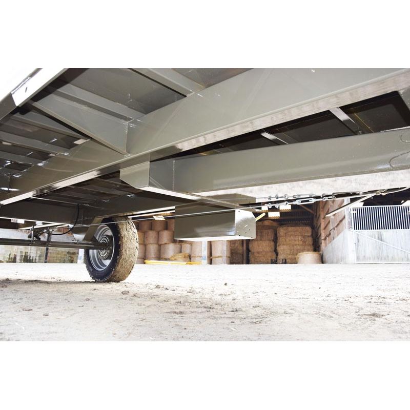 Plateau fourrager URANUS 9.10 PLUS SPE - Cosnet Agricole