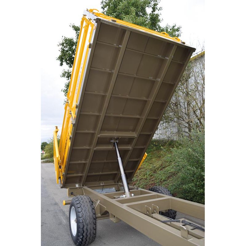 Benne à ridelles CERES 8.5 - Pneumatique - Cosnet Agricole Benne à ridelles CERES 8.5 - Pneumatique - Cosnet Agricole