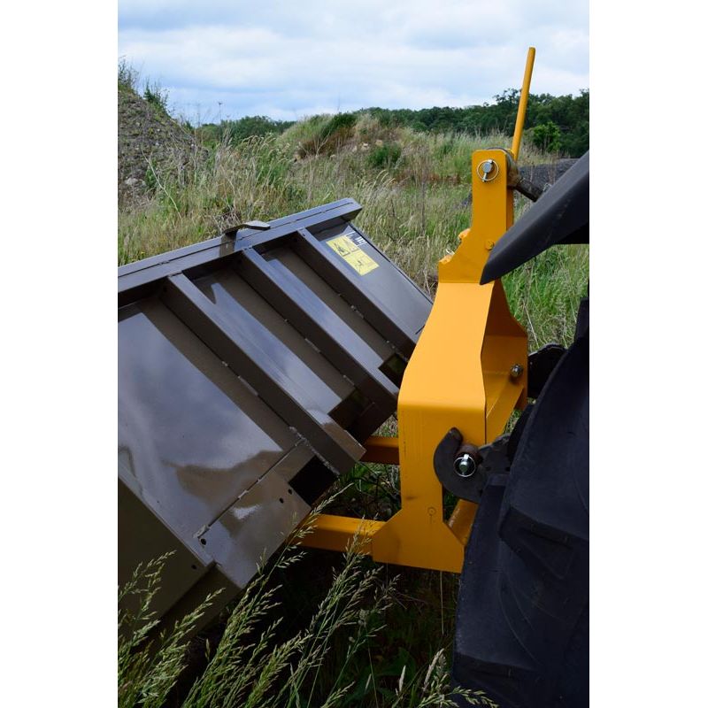 Benne sur châssis peinte - Larg. 1,80 m - Cosnet Agricole