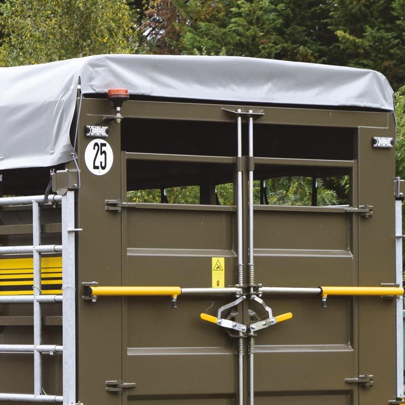 Bâche de dessus de caisse pour bétaillères 6.20 - Cosnet Agricole