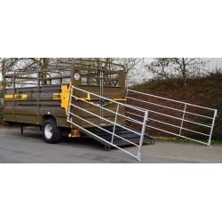 Barrières latérales extérieures standards  sur glissières pour bétaillère - Long. 3 m sans découpe passage de roue - Cosnet Agri