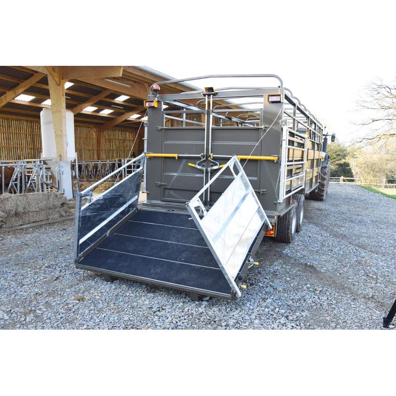 Panneaux tôlés de pont pour bétaillère Mercure - Cosnet Agricole Panneaux tôlés de pont pour bétaillère Mercure - Cosnet Agricole