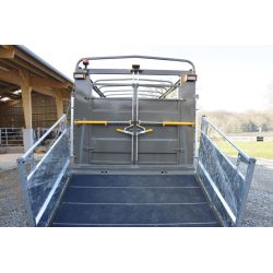 Panneaux tôlés de pont pour bétaillère Mercure - Cosnet Agricole Panneaux tôlés de pont pour bétaillère Mercure - Cosnet Agricole