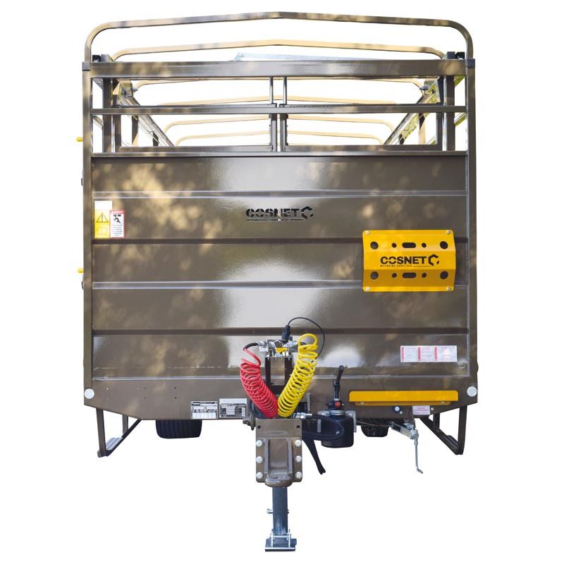 Bétaillère MERCURE 8,20 SPR - Freinage pneumatique - sans passage de roue - fond plat résine - Cosnet Agricole