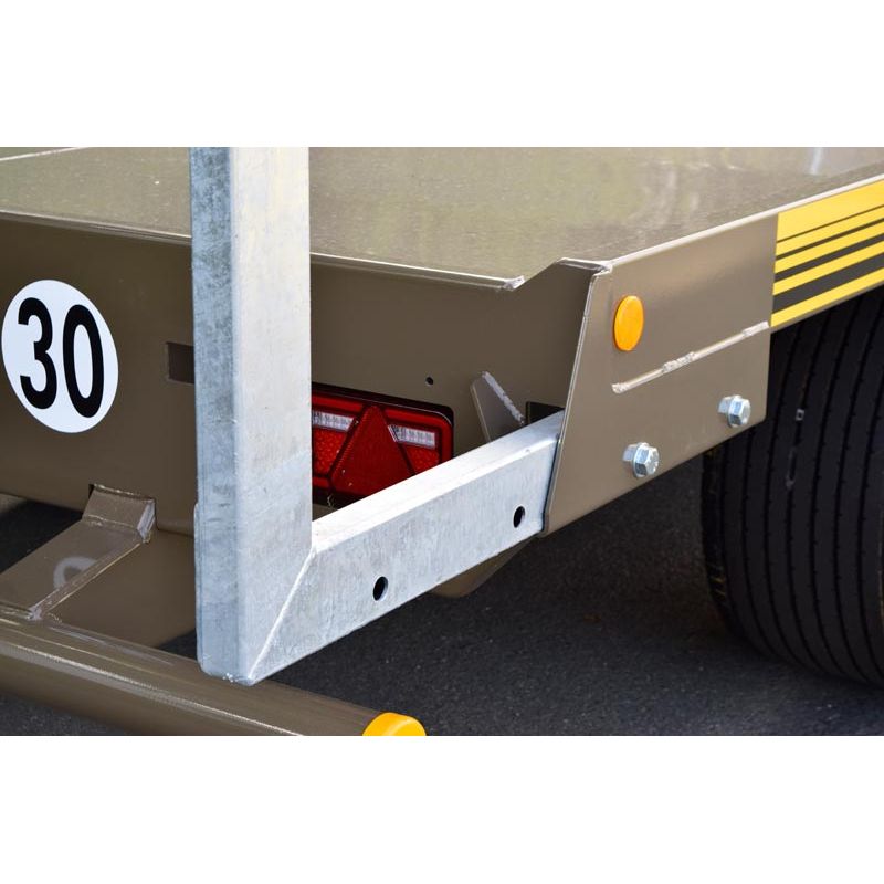 Plateau fourrager URANUS 7.10 PLUS SPE - Freinage Hydraulique - Cosnet Agricole Plateau fourrager URANUS 7.10 PLUS SPE - Freinage Hydraulique - Cosnet Agricole