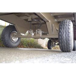 Plateau fourrager BR88 - Freinage hydraulique - Cosnet Agricole Plateau fourrager BR88 - Freinage hydraulique - Cosnet Agricole