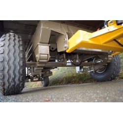 Plateau fourrager BR88 - Freinage hydraulique - Cosnet Agricole Plateau fourrager BR88 - Freinage hydraulique - Cosnet Agricole