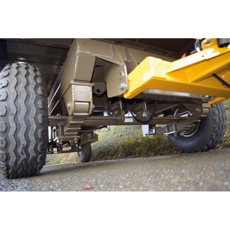 Plateau fourrager BR88 - Freinage hydraulique - Cosnet Agricole Plateau fourrager BR88 - Freinage hydraulique - Cosnet Agricole