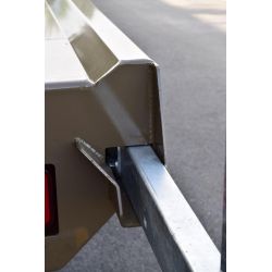 Plateau fourrager BR88 - Freinage hydraulique - Cosnet Agricole Plateau fourrager BR88 - Freinage hydraulique - Cosnet Agricole