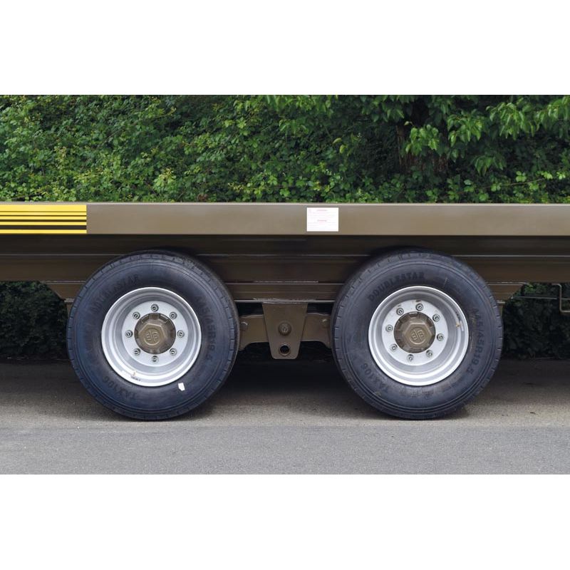 Plateau fourrager 6 roues SATURNE 13.10 PLUS STI - Freinage Pneumatique - Cosnet Agricole Plateau fourrager 6 roues SATURNE 13.10 PLUS STI - Freinage Pneumatique - Cosnet Agricole