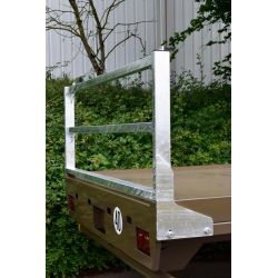 Plateau fourrager 6 roues SATURNE 13.10 PLUS STI - Freinage Pneumatique - Cosnet Agricole Plateau fourrager 6 roues SATURNE 13.10 PLUS STI - Freinage Pneumatique - Cosnet Agricole