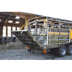 Bétaillère MERCURE 8,20 - avec passage de roue - fond résine - Cosnet Agricole Bétaillère MERCURE 8,20 - avec passage de roue - fond résine - Cosnet Agricole