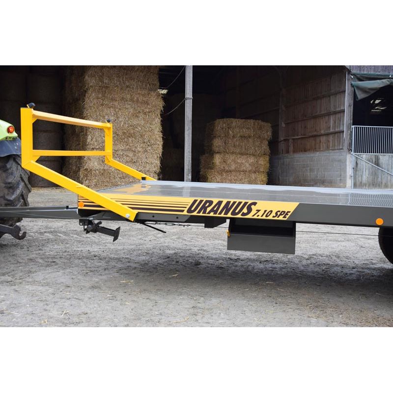 Plateau fourrager URANUS 7.10 SPE - Cosnet Agricole Plateau fourrager URANUS 7.10 SPE - Cosnet Agricole