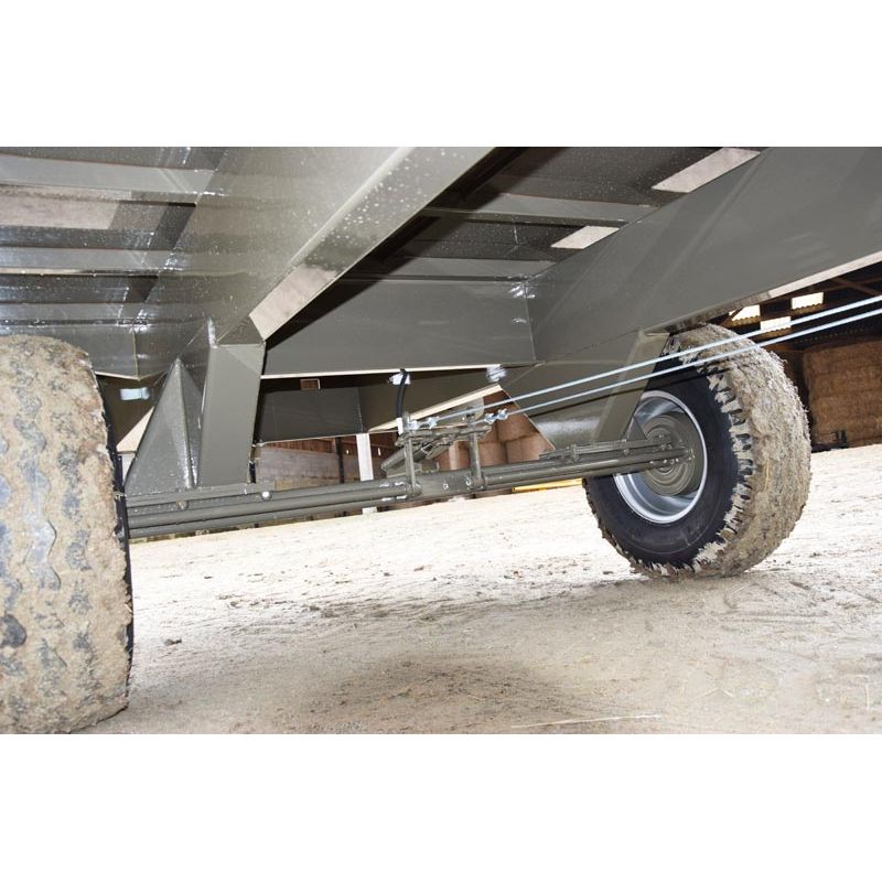 Plateau fourrager 4 roues SATURNE 9.10 PLUS PE -  Freinage Hydraulique - Cosnet Agricole