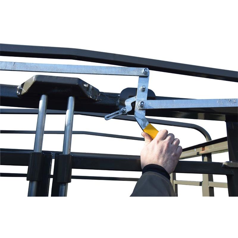 Cloison intérieure de bétaillère coulissante avec 2 portes battantes et volets passage de roue (pour Nept. 5.20 et Orion 5.20) - Cloison intérieure de bétaillère coulissante avec 2 portes battantes et volets passage de roue (pour Nept. 5.20 et Orion 5.20) -