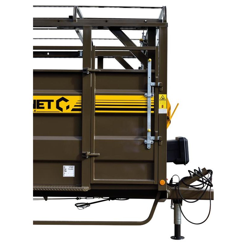 Bétaillère MERCURE 8,20 SPR - sans passage de roue - fond plat résine - Cosnet Agricole