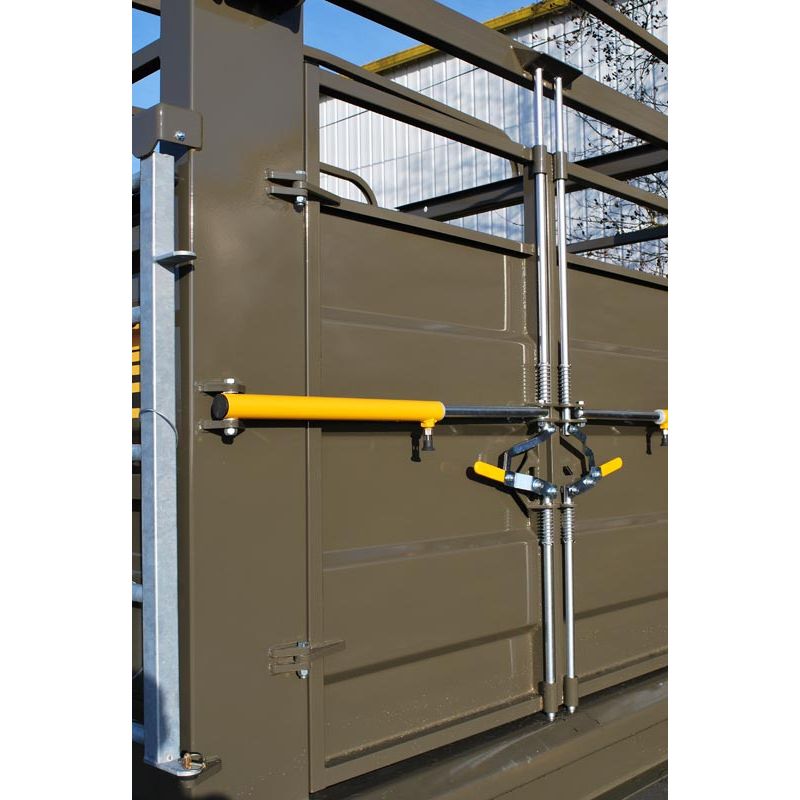 Bétaillère NEPTUNE 9,50 - Freinage Pneumatique - Fond résine - Cosnet Agricole